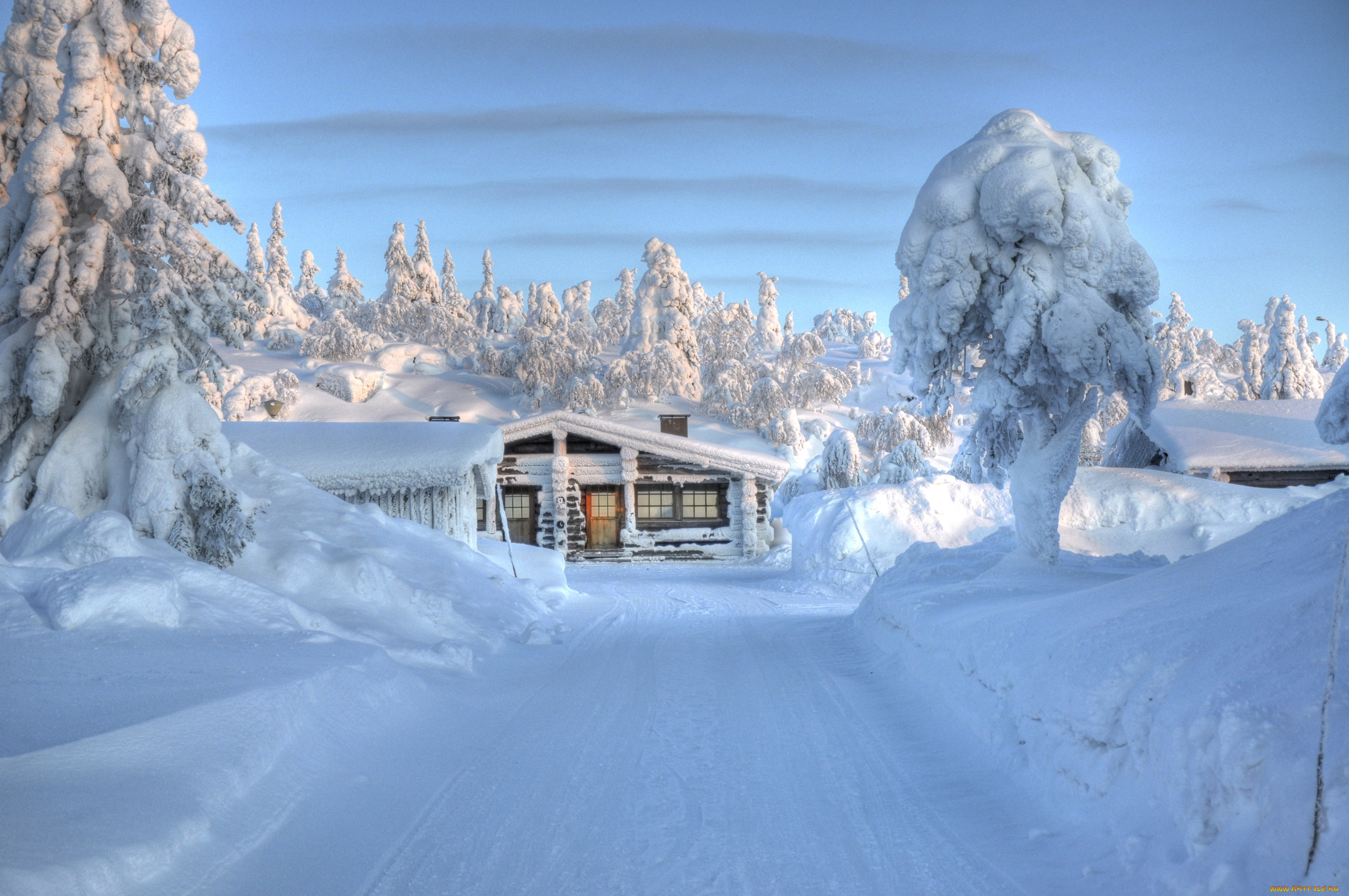 Snow is beautiful. Зимний пейзаж. Зимний домик. Заснеженный домик. Снежный пейзаж.